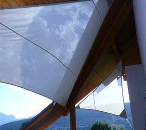 voile d'ombrage ajourée