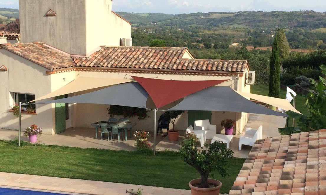 Installation of 5 shade sails